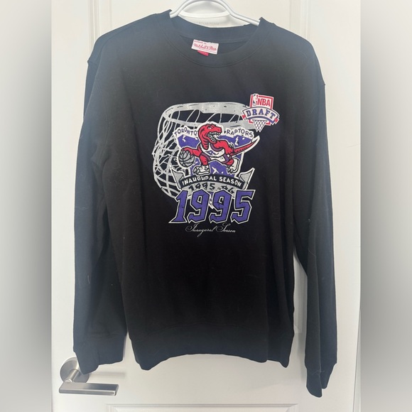 Mitchell & Ness Other - Mitchell & Ness Black Toronto Raptors 1995 Crewneck Sweater